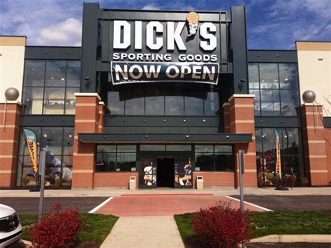 dick spo|DICK'S Sporting Goods Store in Cranberry Twp., PA .